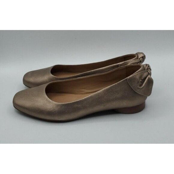Bernardo Women Eloise Leather Bow Ballet Flat 7 Platinum Distressed Leather Gold - Picture 7 of 16